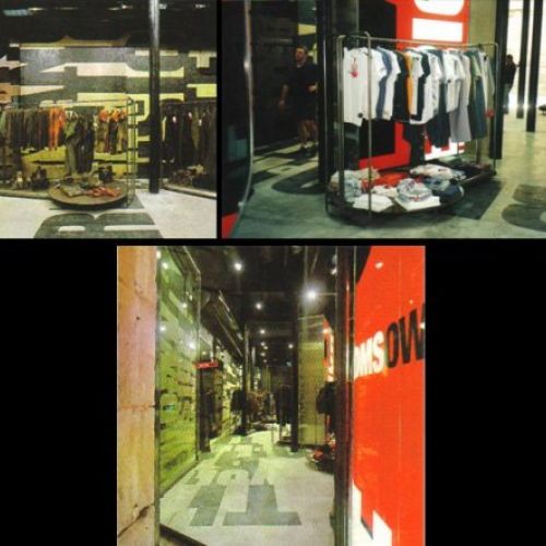 Imágenes de la reforma de un local comercial en Barcelona